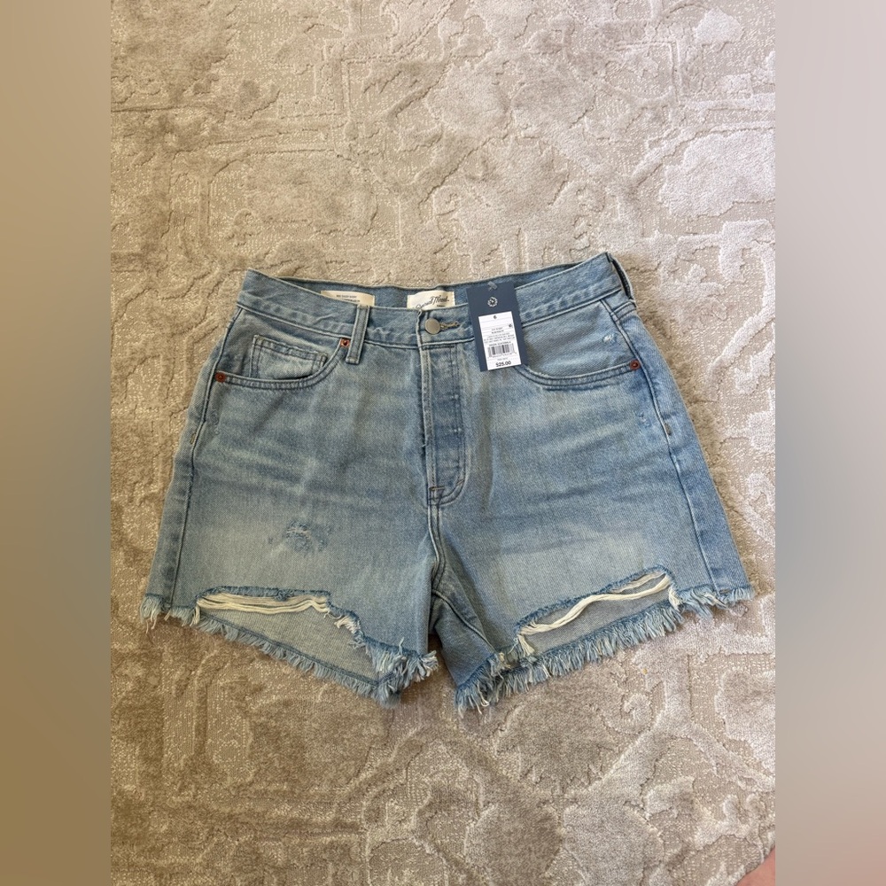Universal Thread Light Blue Distressed High-Rise Denim Shorts